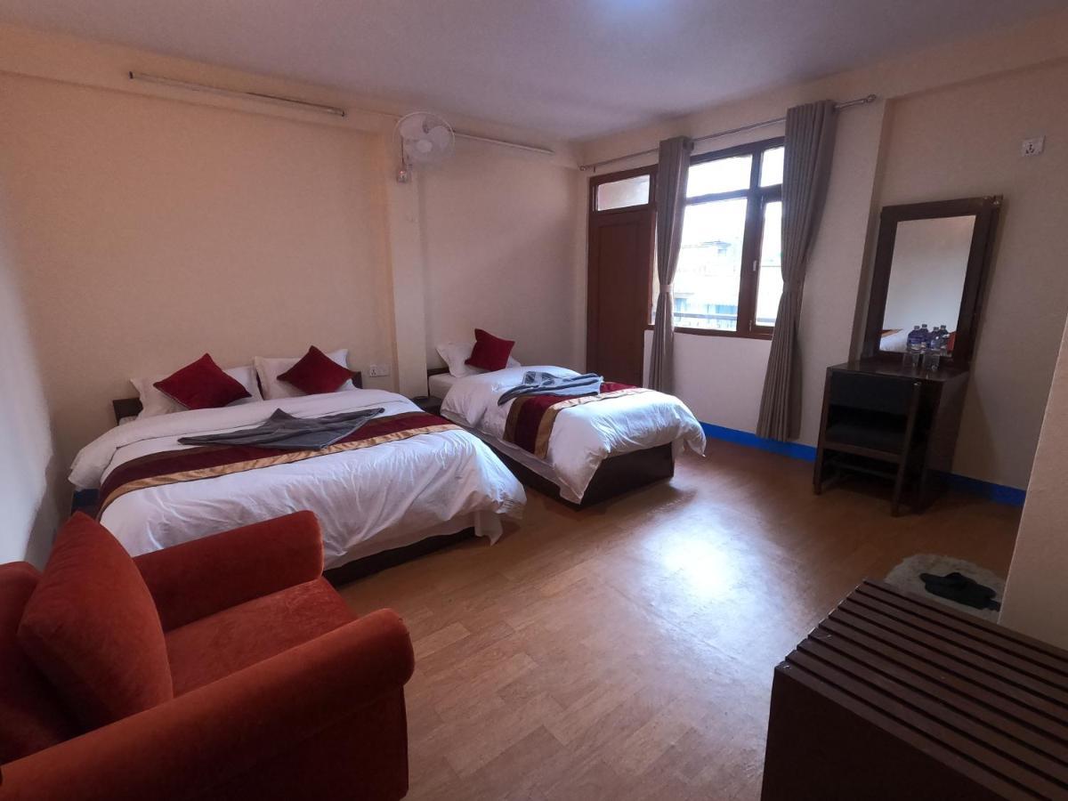 Hotel Silver Jubilee كاتماندو المظهر الخارجي الصورة